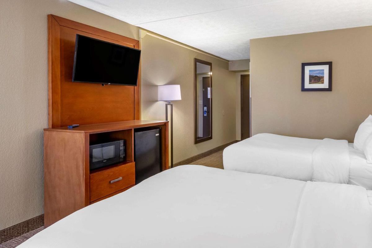 Comfort Inn Alliance - Housity