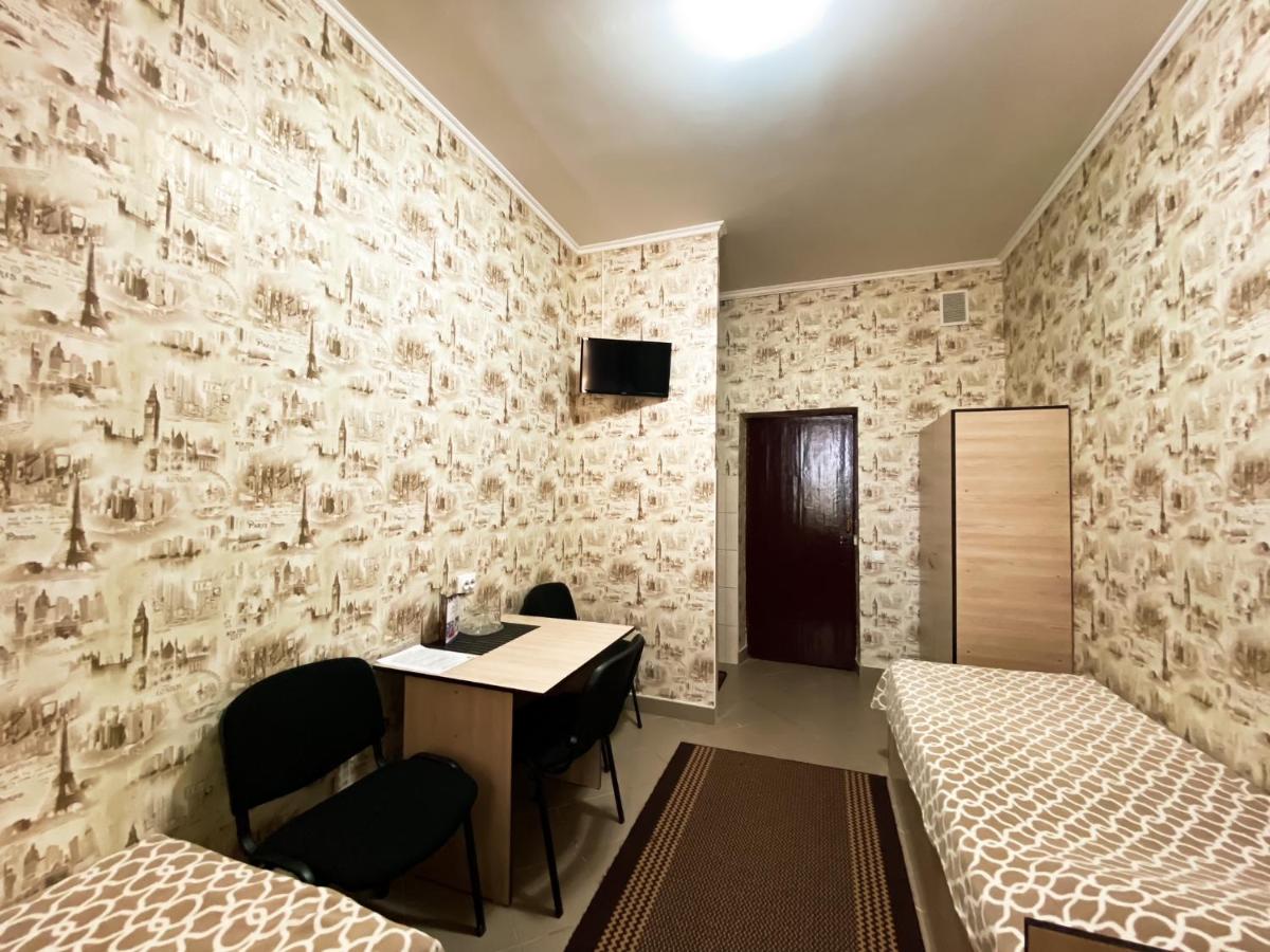 Hotel Miks - Housity