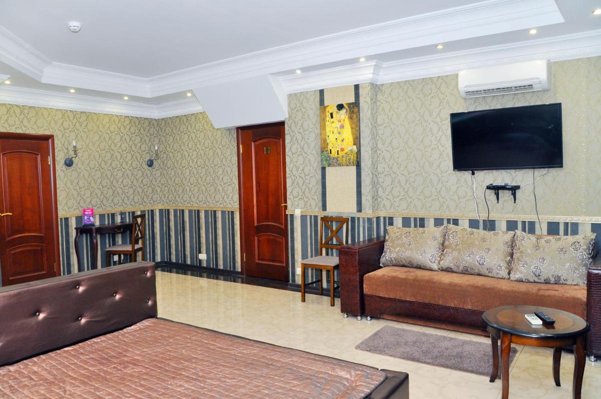 Hotel Ladomir on Yauze - Housity