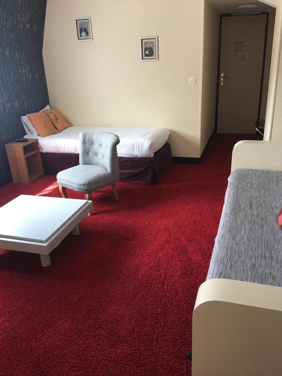 Bagnoles Hotel - Contact Hotel - Housity