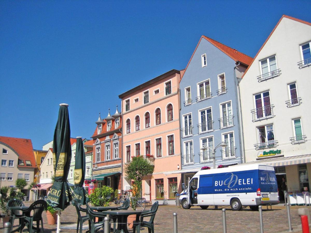 Ferienhaus Ueckermuende VORP 2121 - Housity