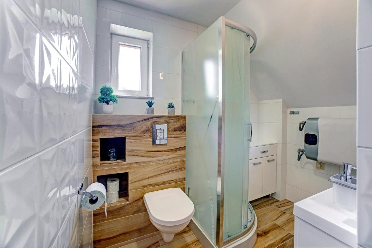 Wilczy Jar Bieszczady - Housity
