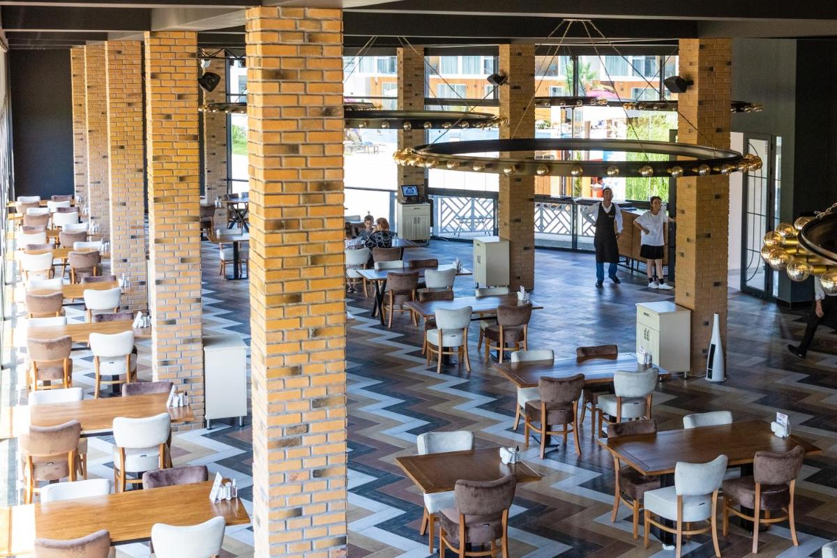 Riva Hill Resort Lankaran - Housity