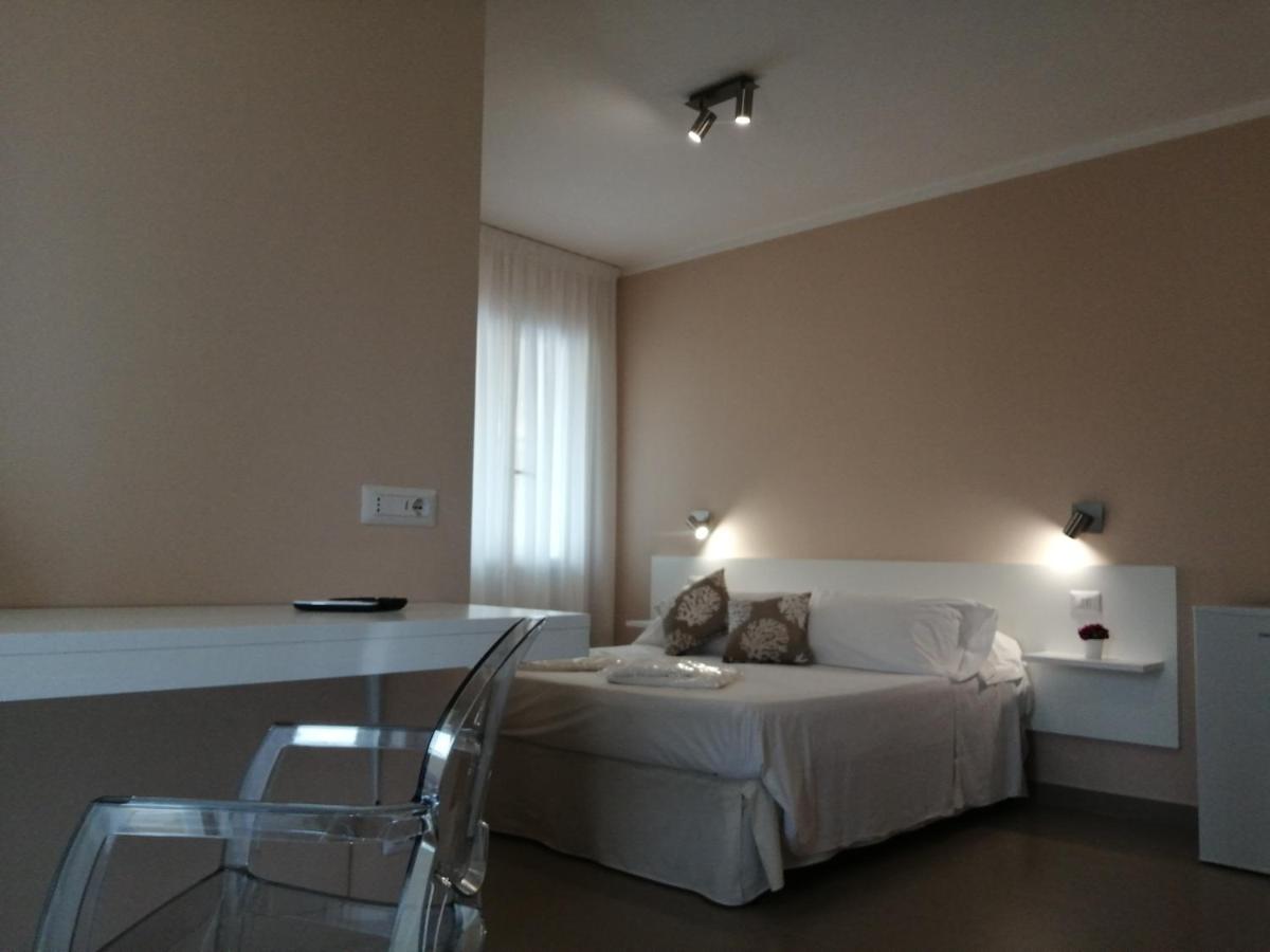 Villa Laura Residence Hotel Apartments & Studios - Housity