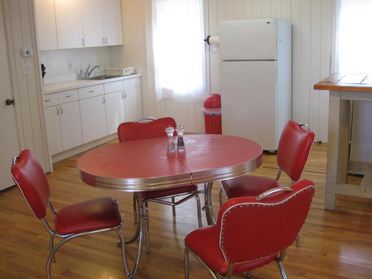 Secluded, Charming and Unique! Spacious Apartment EXCELLENT Central Location - Hizvo