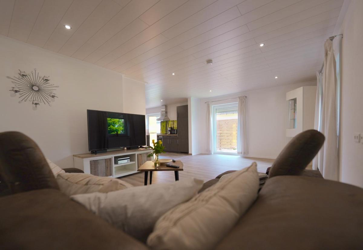 Haus Tanja - Housity