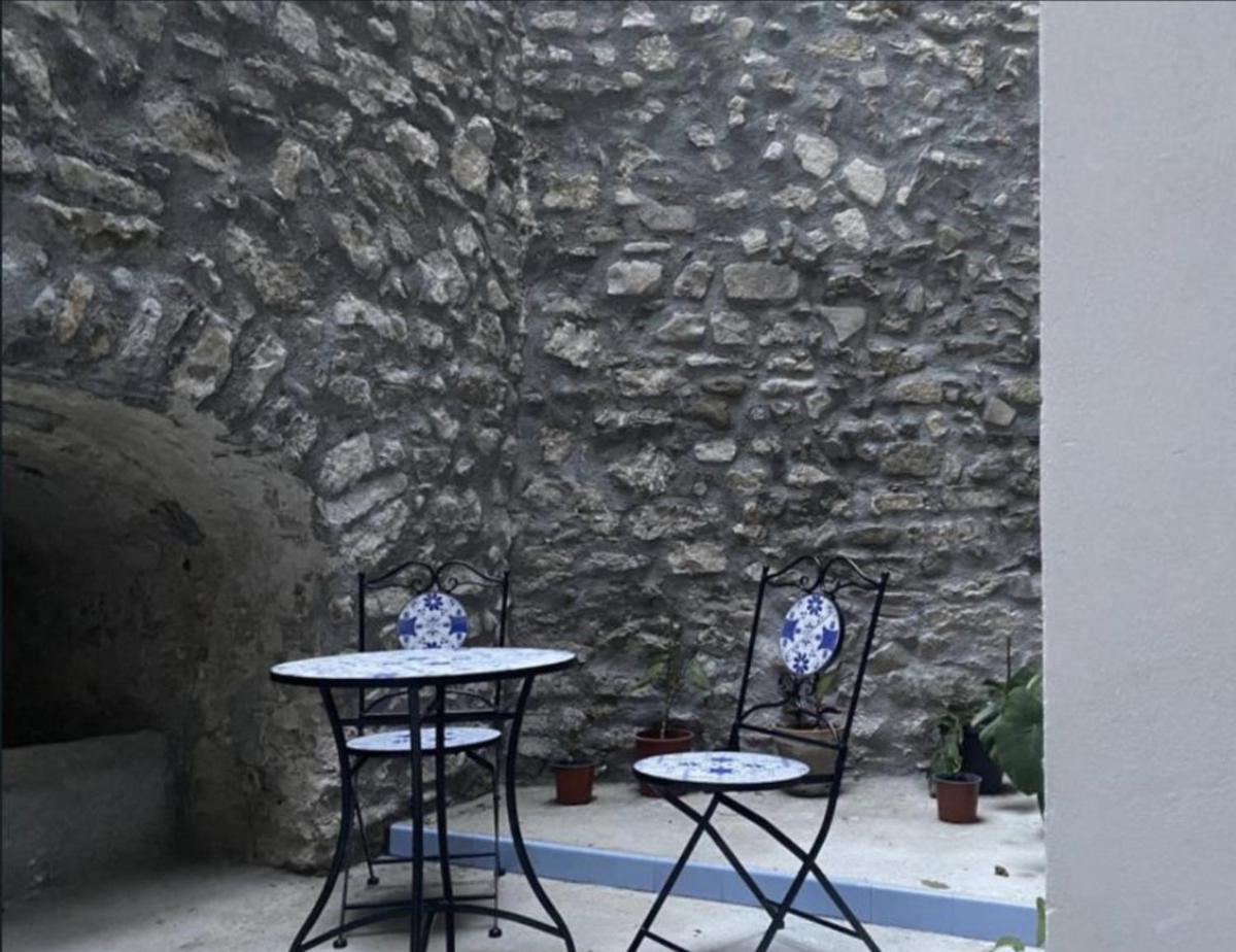 Patio1861 - A Sicilian deluxe apartment - Housity
