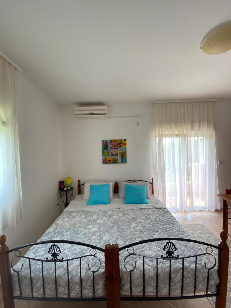 Apartments Villa Andjela - Housity