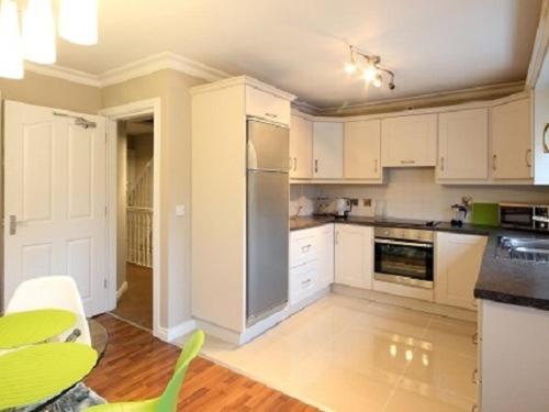 Luxurious KC House - Housity
