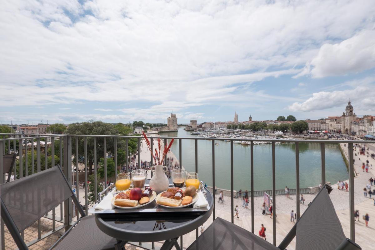 Suitetrails - Tour de Nesle La Rochelle Vieux Port 3 etoiles