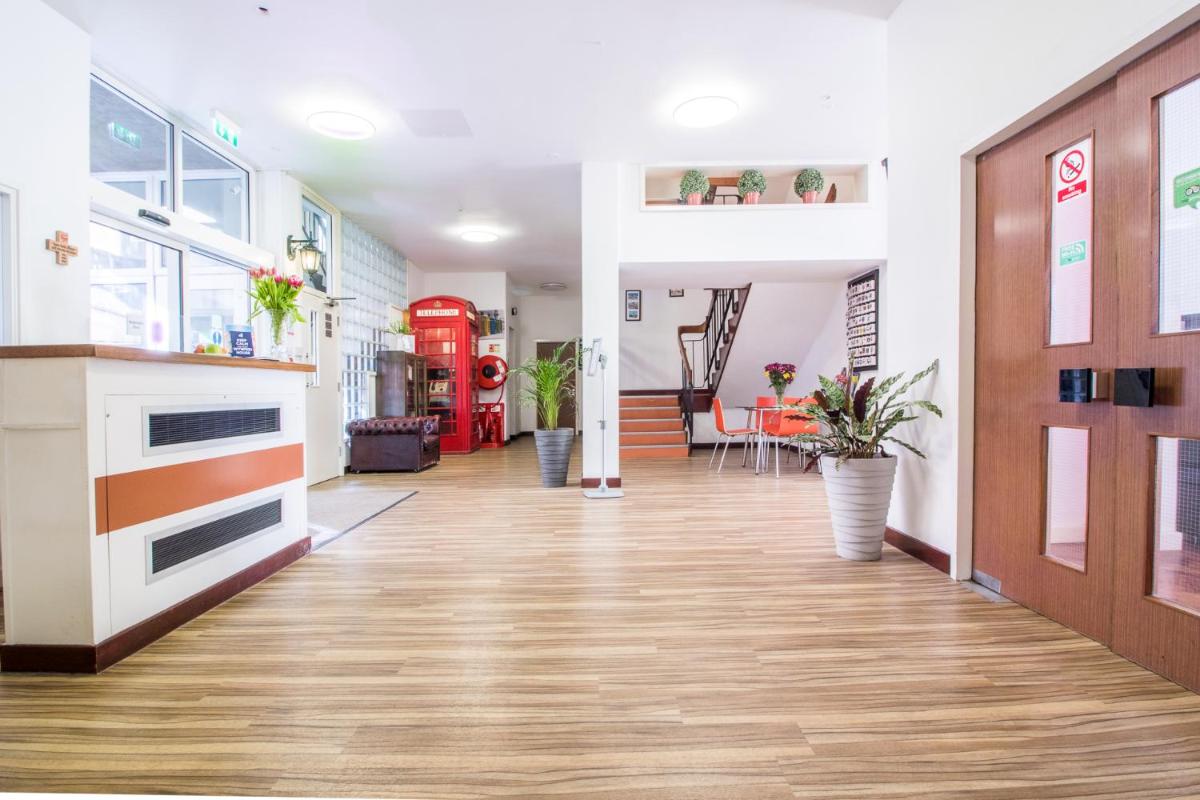 Wynfrid House - Housity