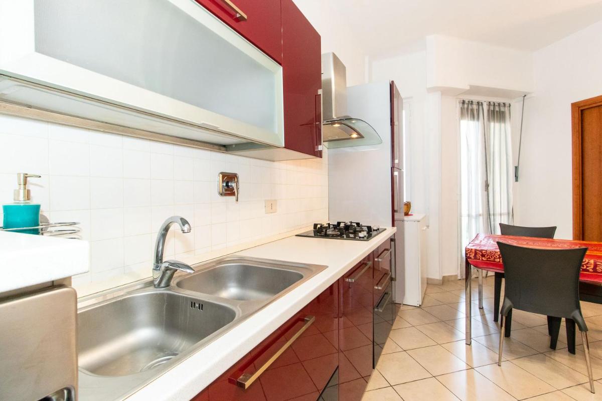 Turin Santa Rita Balcony Flat - Housity