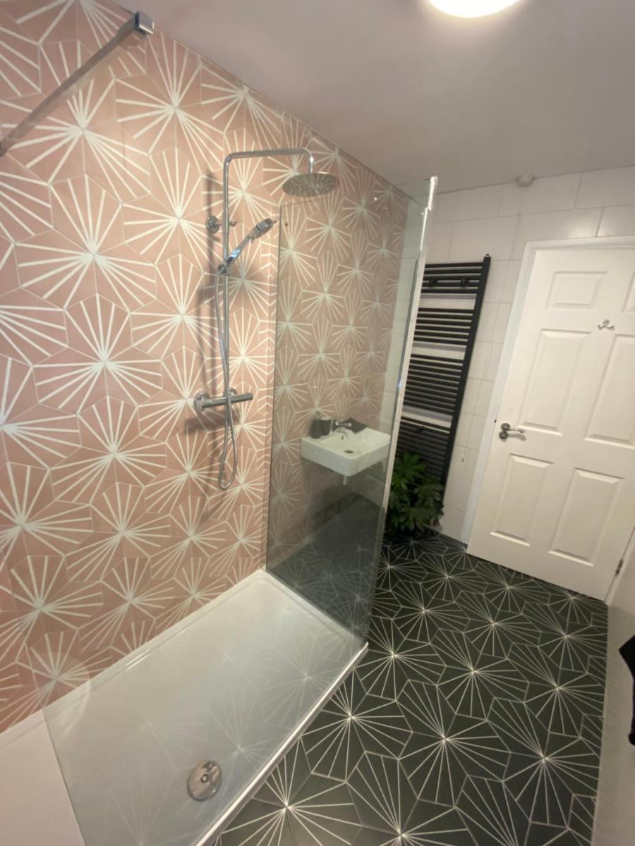 A Bigger Splash -Apartment Bangor West - Housity