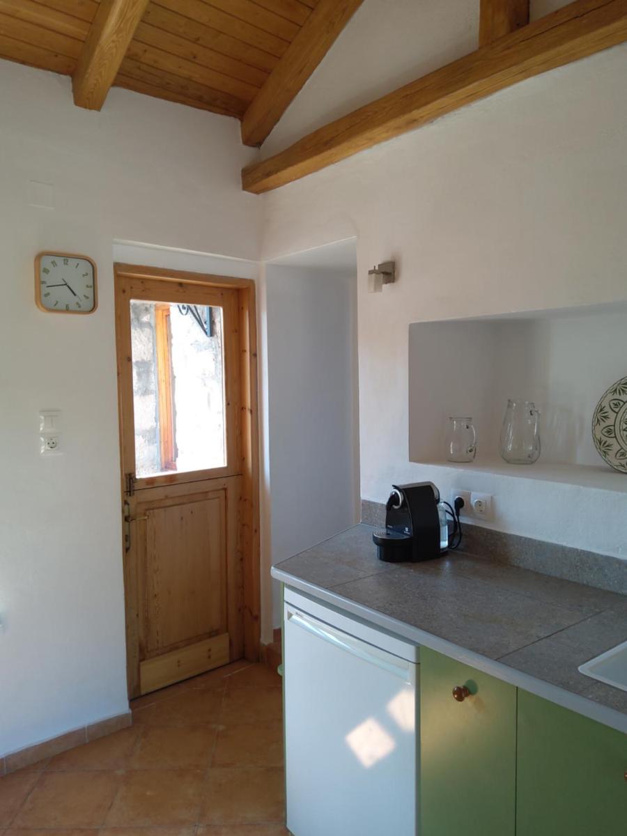 House on Lesbos, Greece - Housity