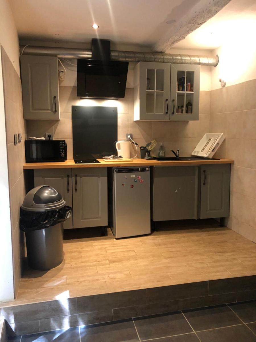 Studio centre ville proche gare avec cour privée - Housity