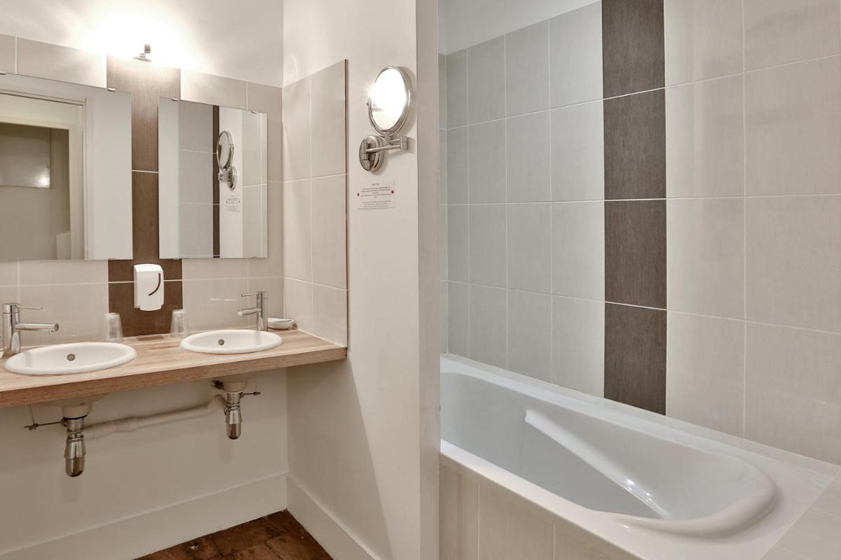 Logis Hotel Auberge Dupuytren - Housity