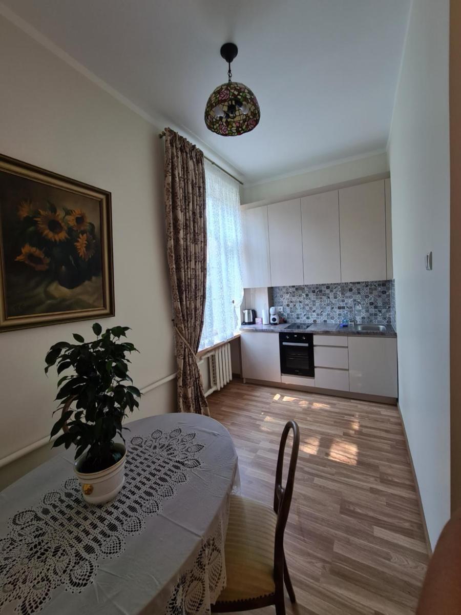 Old Town Cat Apartment - Housity
