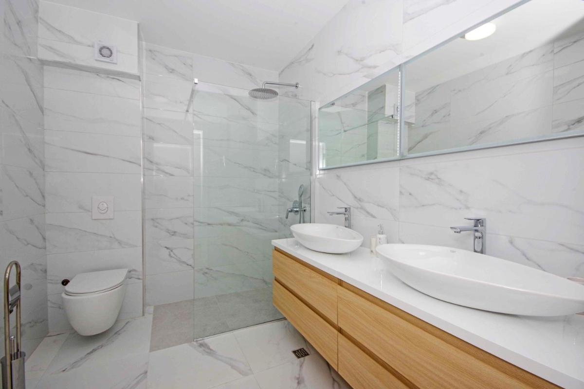 Sunset Apartments - Hizvo