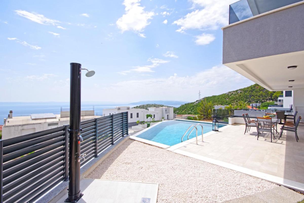 Sunset Apartments - Hizvo