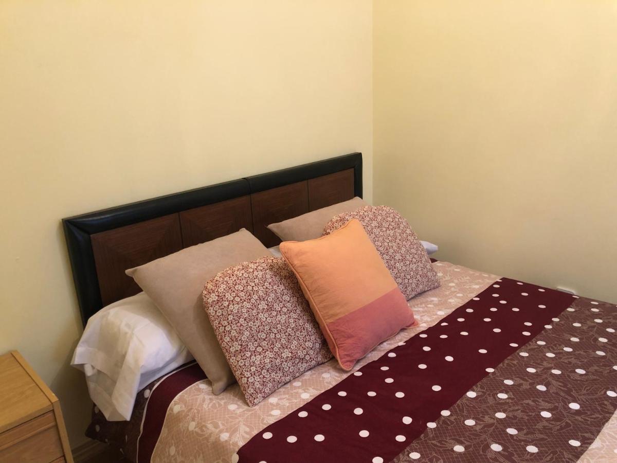 MiMA2 JACA Apartamentos centro Wifi y Garaje - Housity