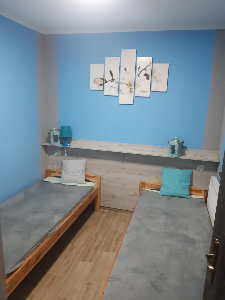 DOMEK U FLORIANA I KONRADA - Housity