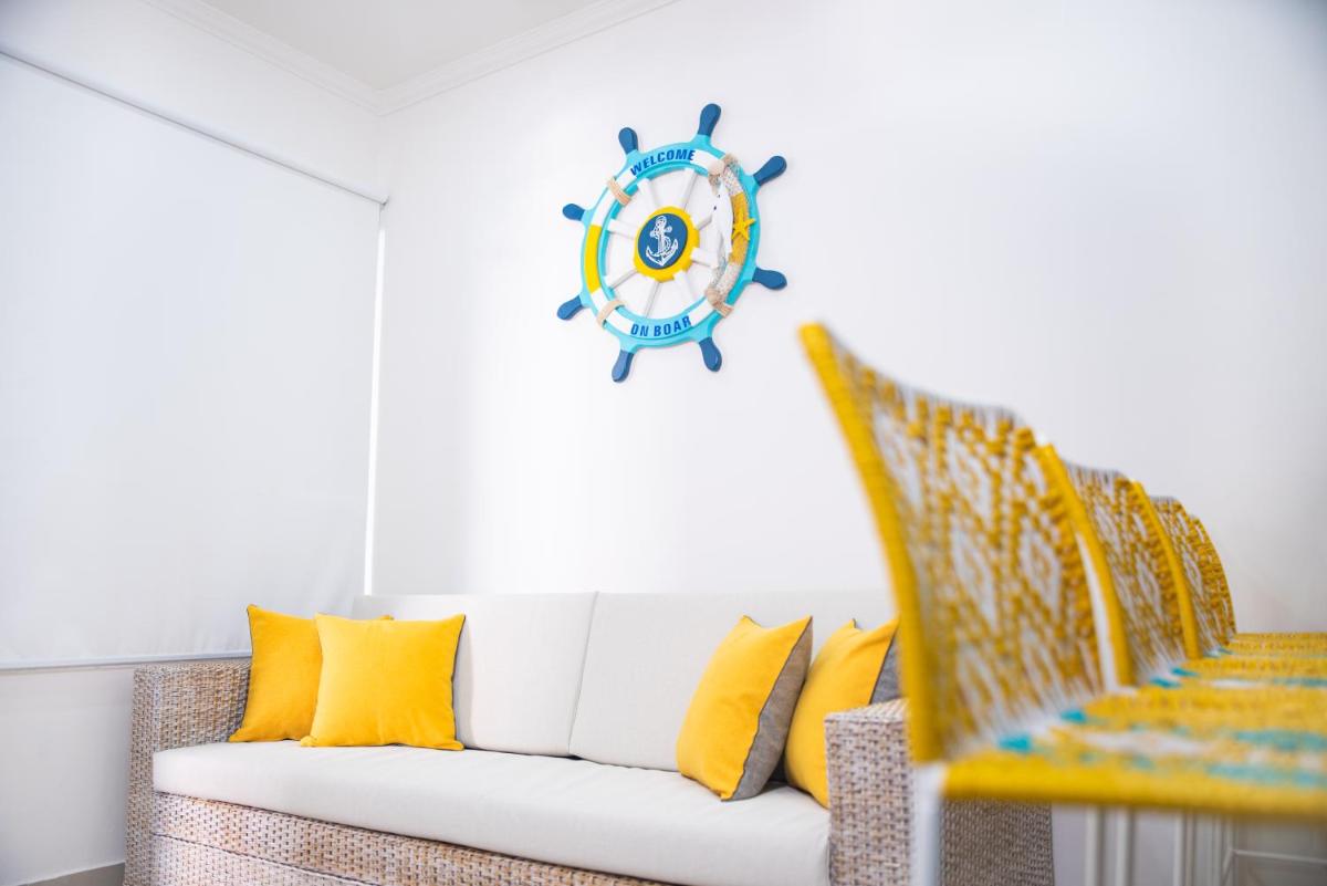 Cristal Caribbean Rodadero Santa Marta - Housity