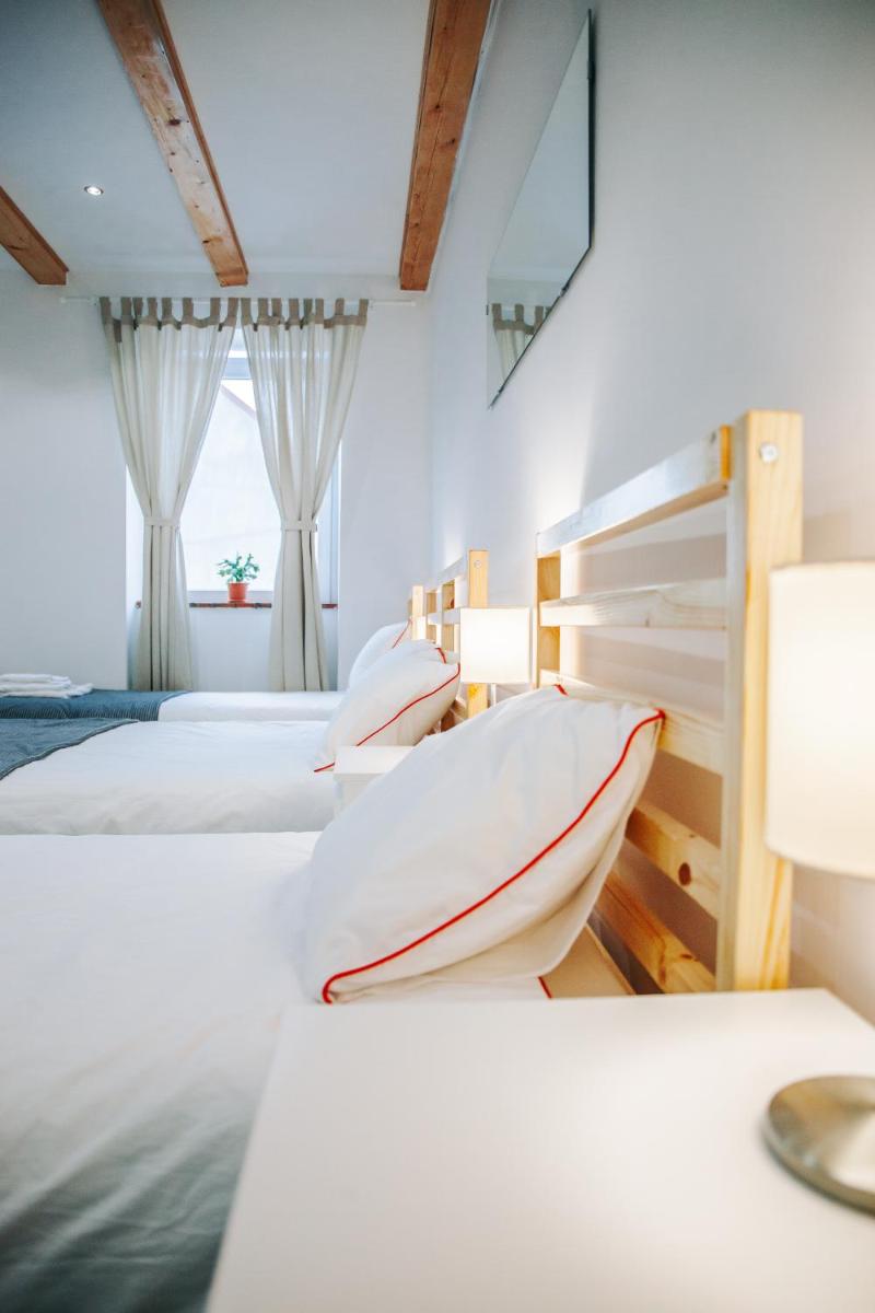 Kali Host Home Away From Home - Housity