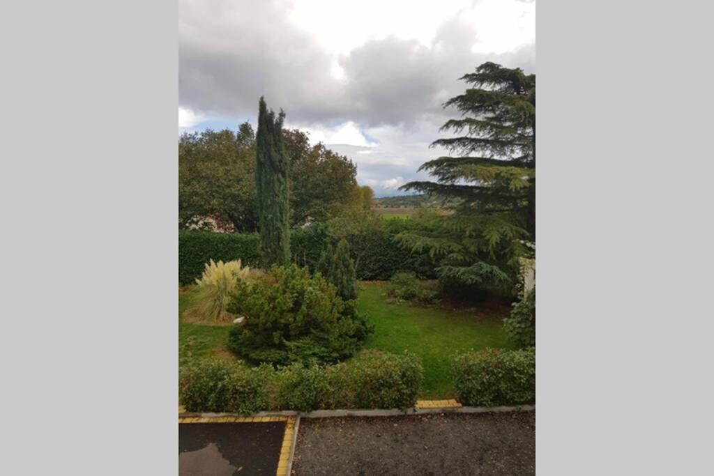 Maisonnette en pierre indépendante de 20 m2 - Housity