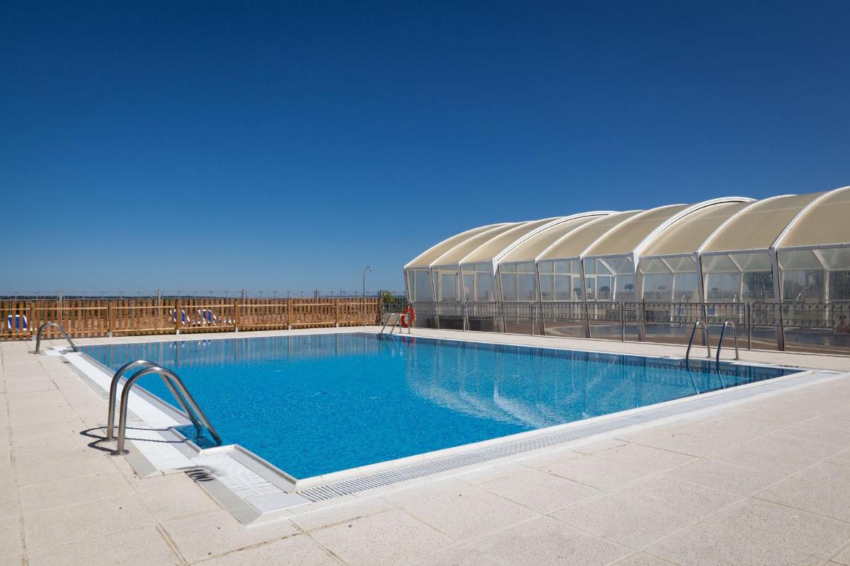 Piscina en o cerca de Hotel Doña Brígida – Salamanca Forum