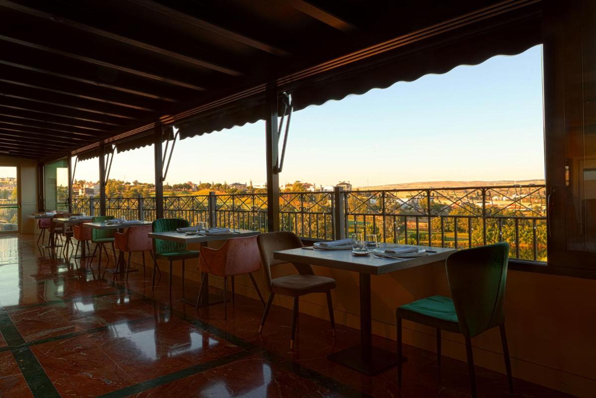 Un balcón o terraza de Hotel Doña Brígida – Salamanca Forum