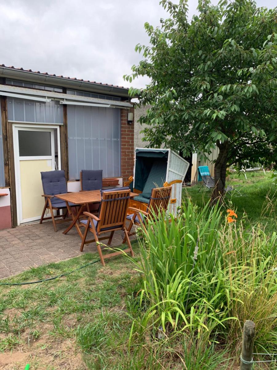 Gemütliches Ferienhaus mit Garten - Housity