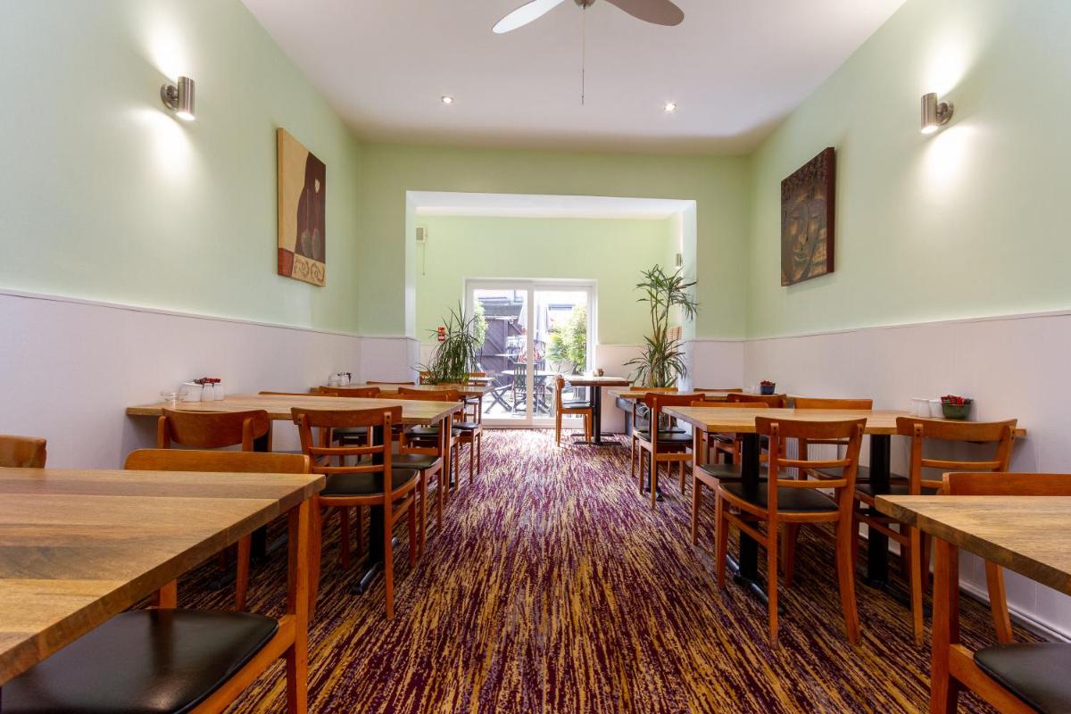 Fairhaven Hotel - Housity