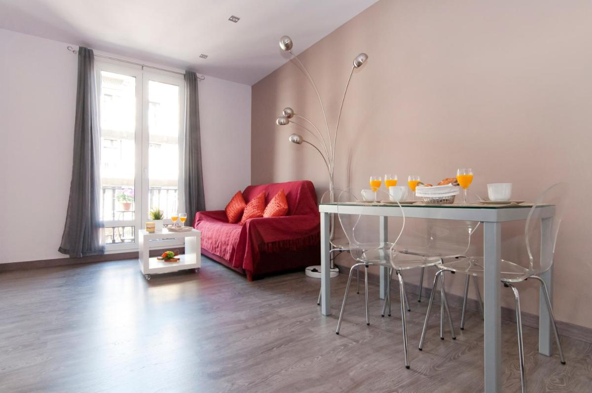New flat in the center-Eixample Passeig de Gracia - Housity