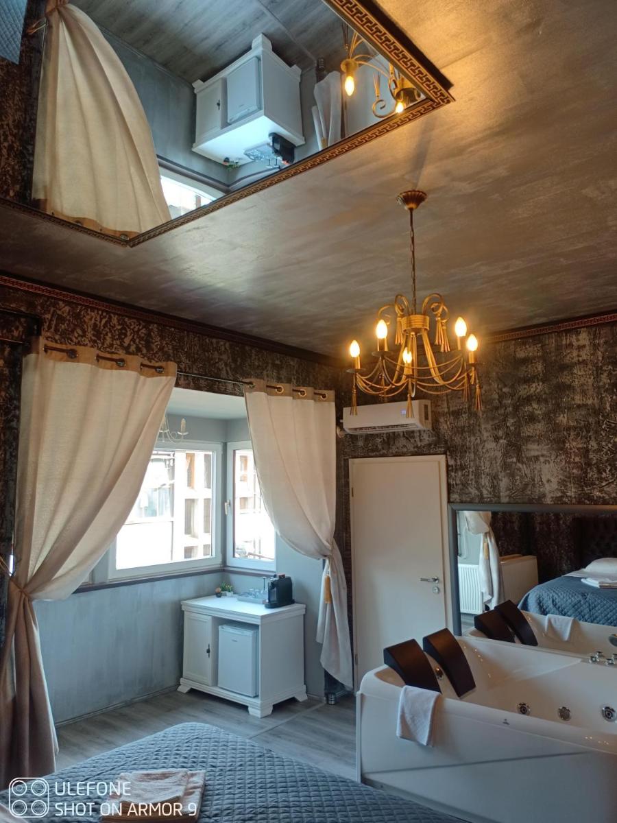 Valeria's Nest - Housity