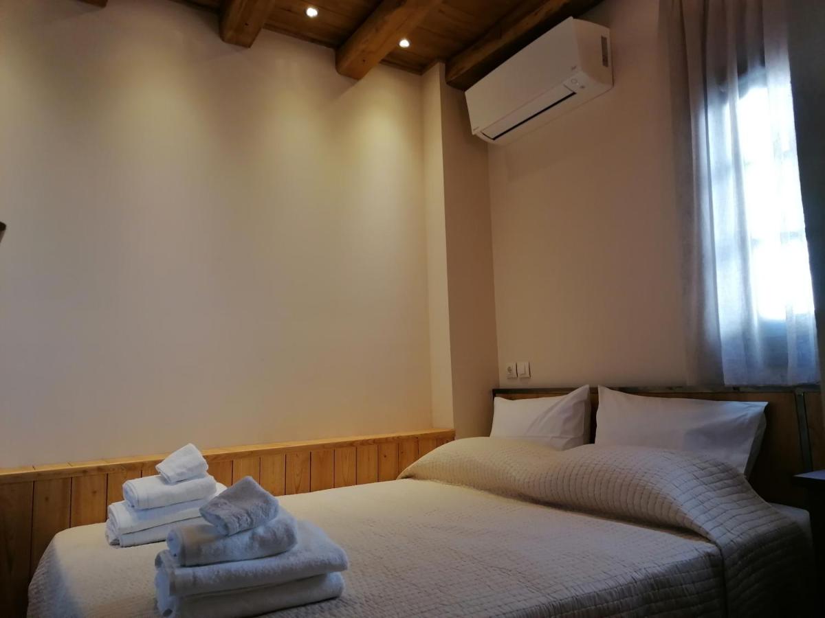RiverBed Traditional Guest House - Housity