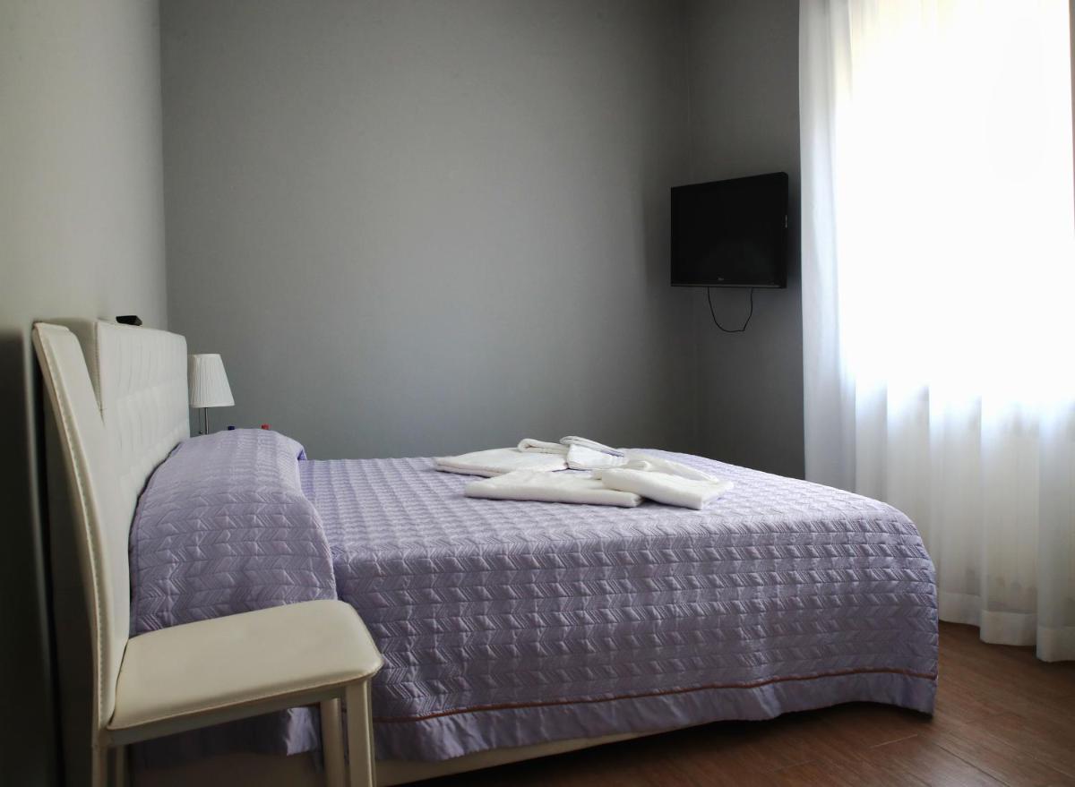 Casa Jomi b&b Borghetto Lodigiano - Housity