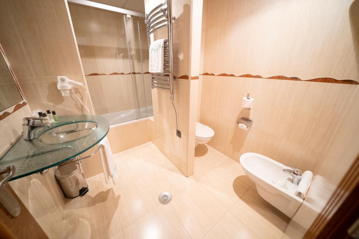 Un baño de Gran Hotel Liber & Spa Playa Golf
