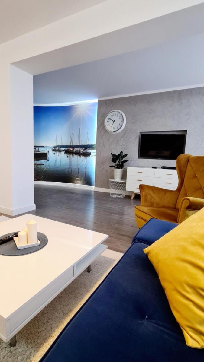 Lake House-dwu poziomowy - Housity