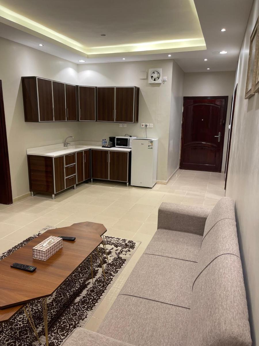 Suitetrails - Rawaes Hotel