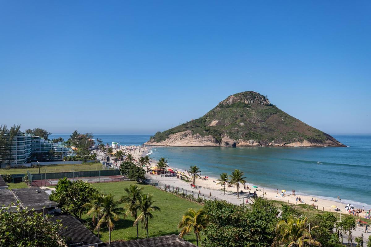 Apto na Praia do Pontal com vista deslumbrante - Villa del Sol Residences - Housity