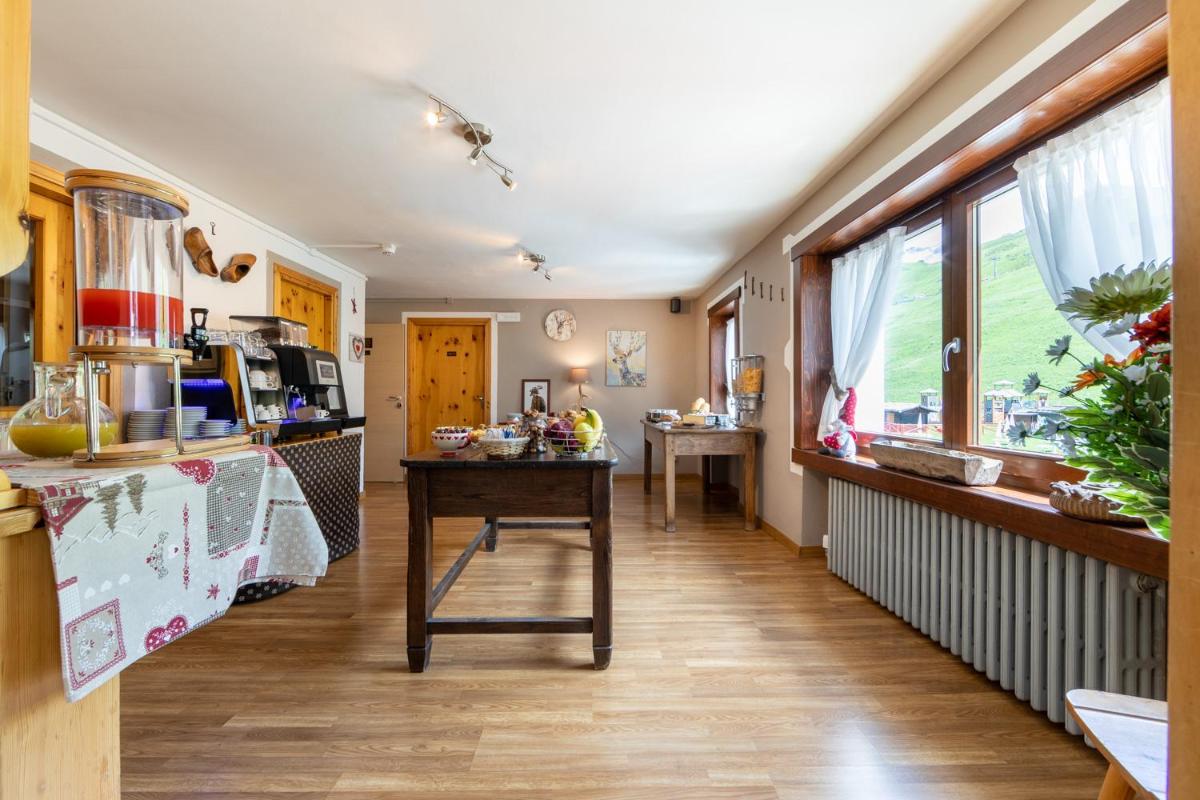 Hotel Meuble' Joli - Housity