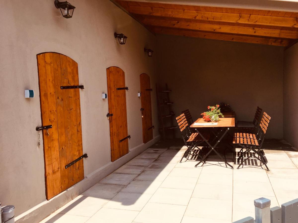 Ferienwohnung A im Ferienhaus Antika - Hizvo