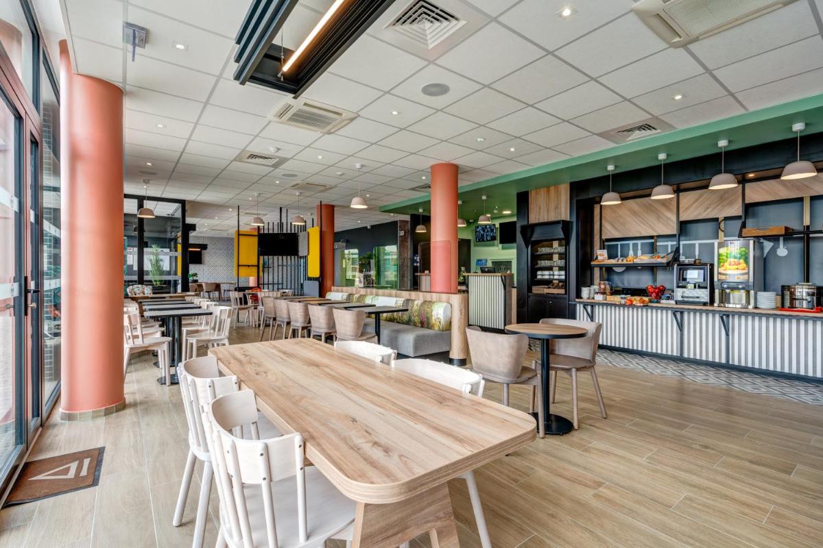 B&B HOTEL Le Port Marly Saint Germain en Laye - Housity