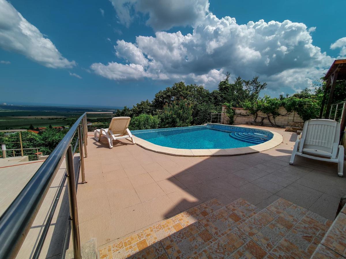 Rogachevo Sunrise House - Housity