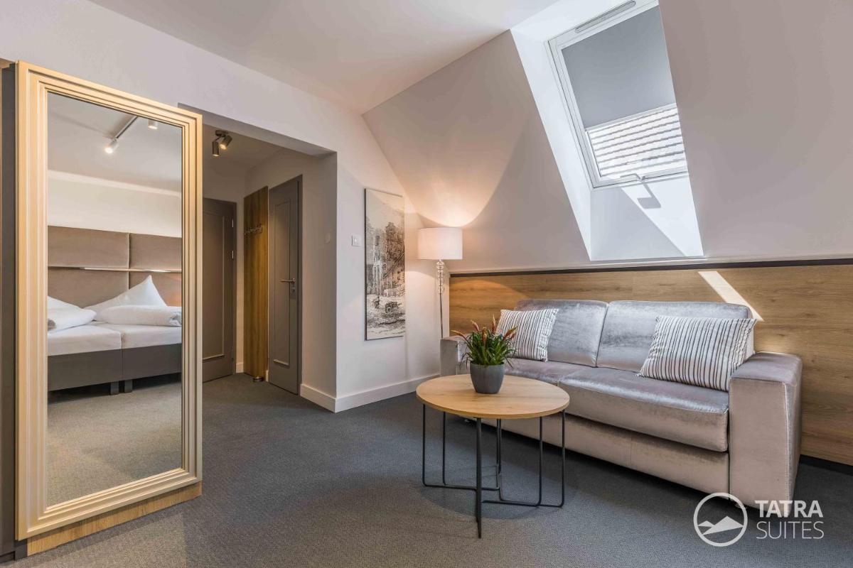 TATRA SUITES Boutique Suites Deforte Star View 301 - Housity