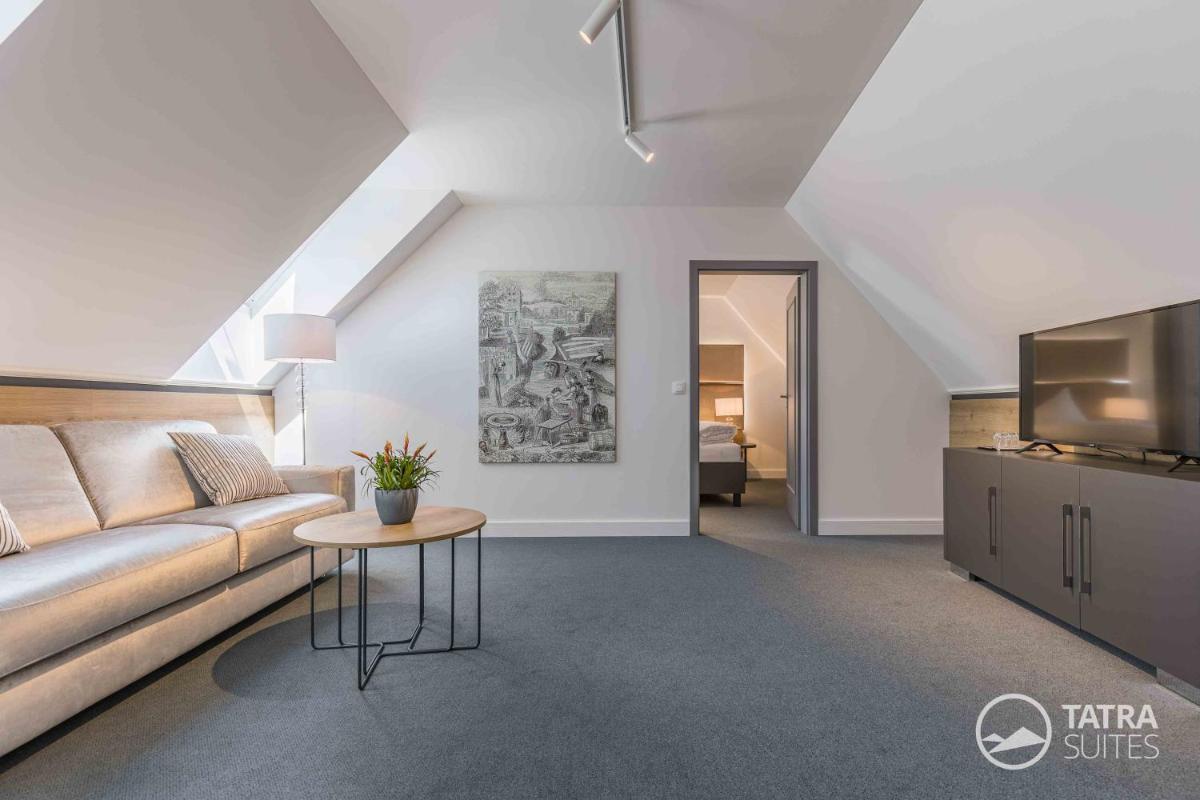 TATRA SUITES Boutique Suites Deforte Star View 302 - Housity