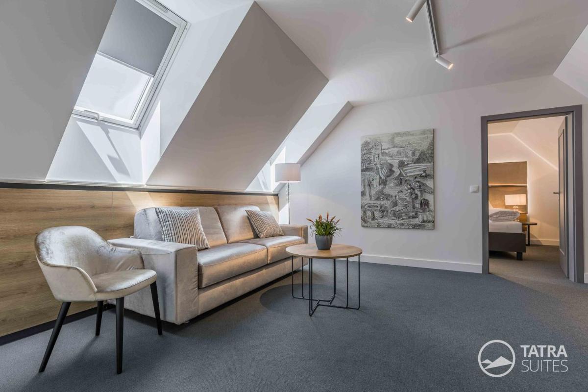 TATRA SUITES Boutique Suites Deforte Star View 302 - Housity