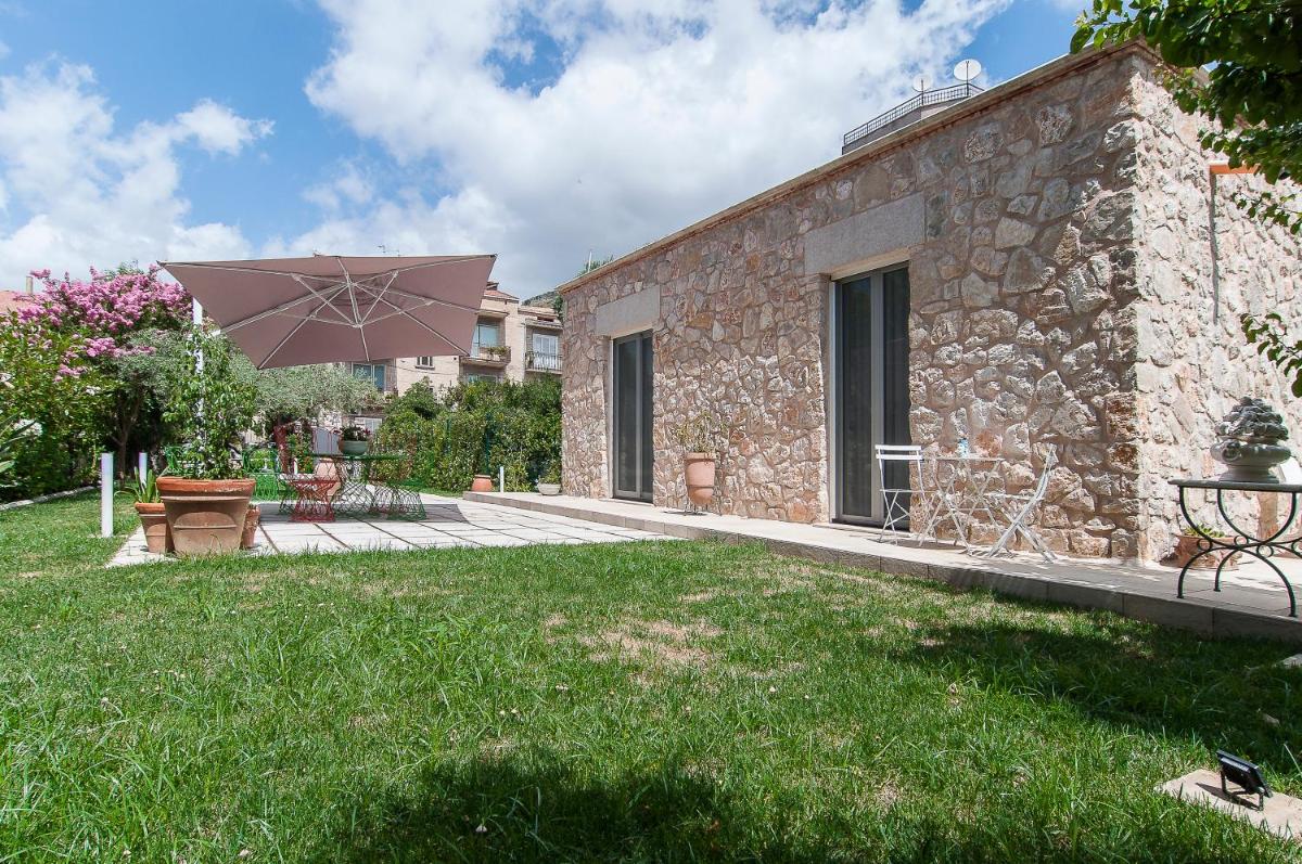 Stelle Galeotte Exclusive Holiday Home - Housity