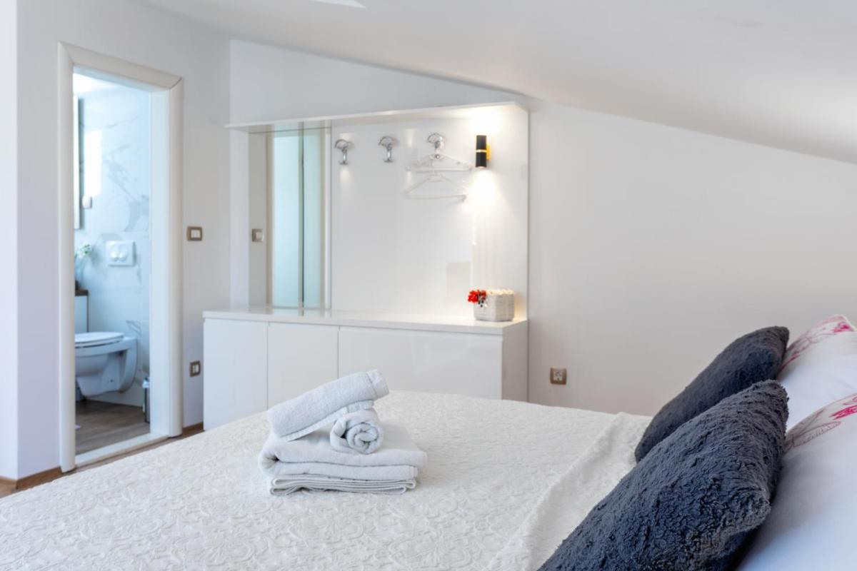 Apartments Ante - Hizvo