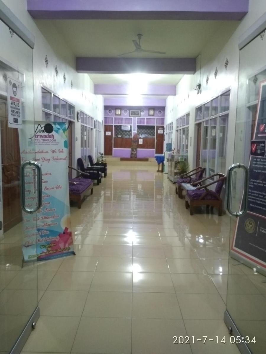 Trivadoh Syariah Hotel - Housity